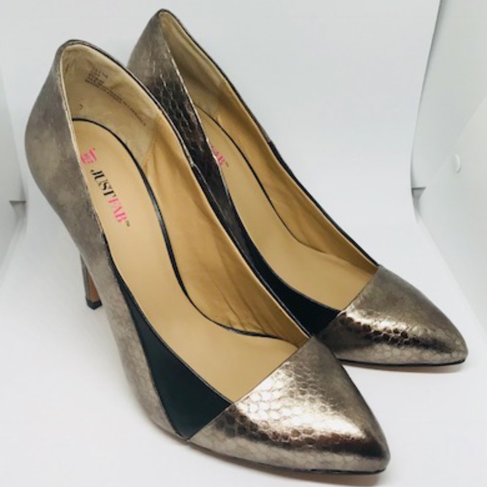 High-heel copper pump